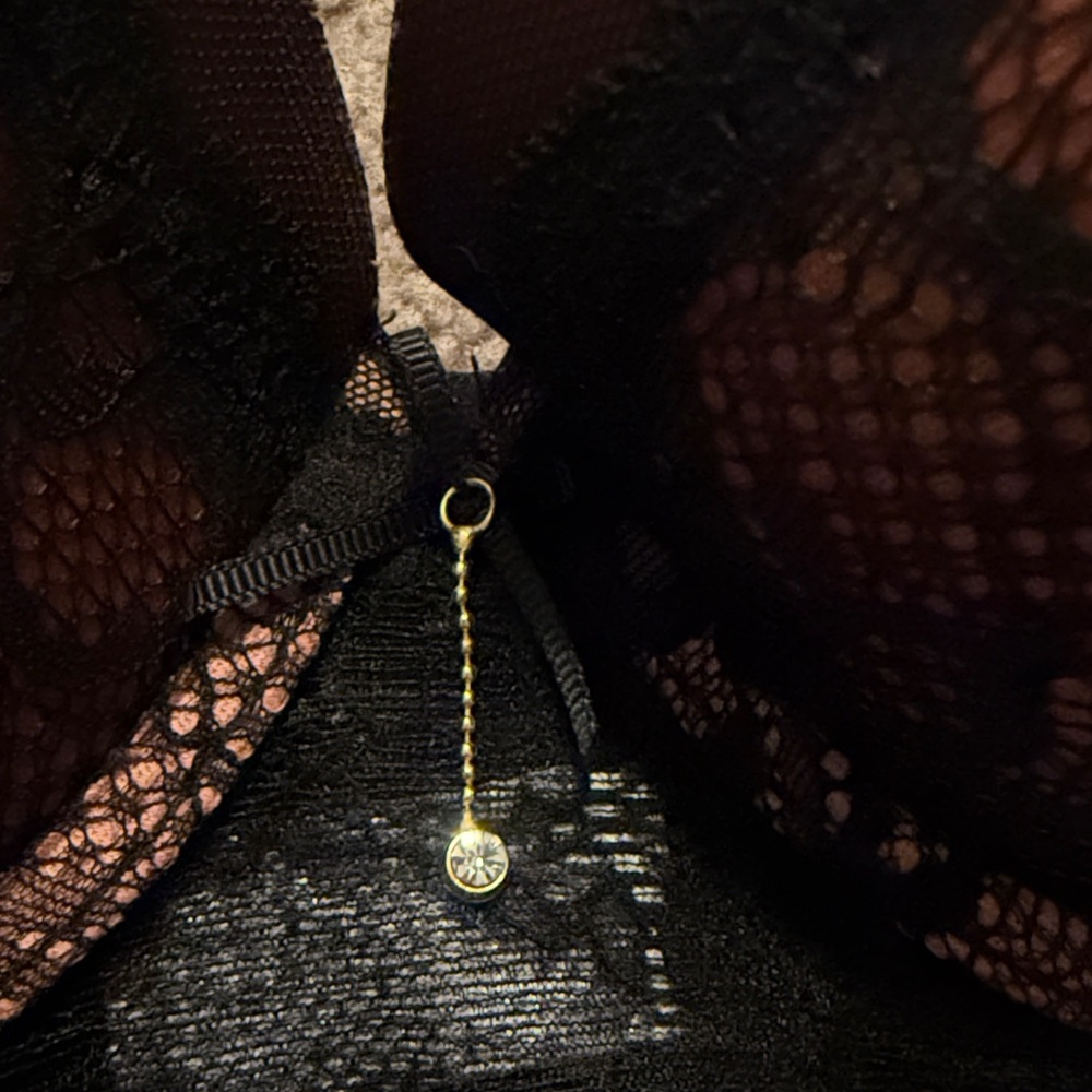 NWT bra - Picture 3 of 8